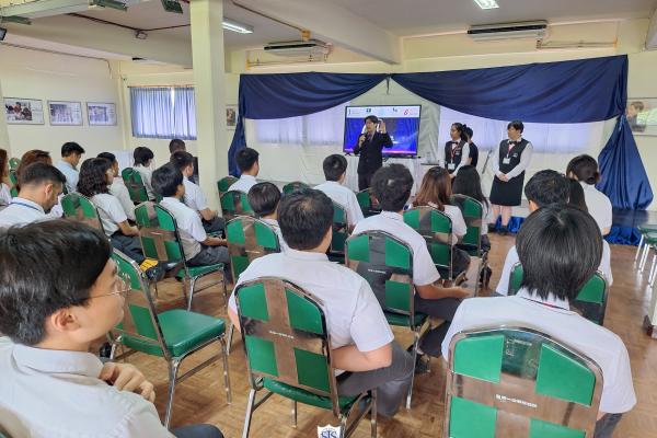 Silpakorn University visited campus | St. Stephen's International ...